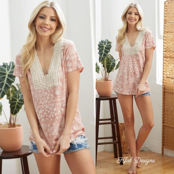 ❤️LAST 1! Triblend Boho Lace Crochet Detail Top! - Picture 3 of 10